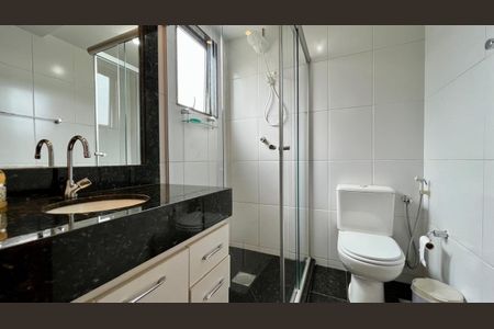 Apartamento à venda com 125m², 4 quartos e 3 vagasbanho