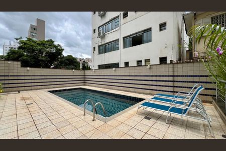 Apartamento à venda com 125m², 4 quartos e 3 vagasÁrea comum - Piscina