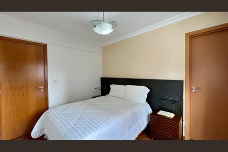 Apartamento à venda com 125m², 4 quartos e 3 vagasquarto 