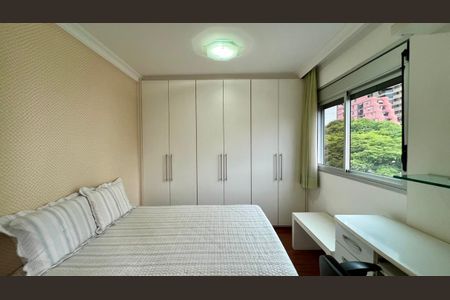 Apartamento à venda com 125m², 4 quartos e 3 vagasquarto 