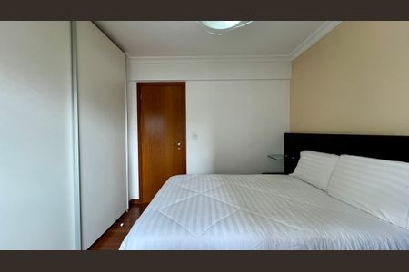 Apartamento à venda com 125m², 4 quartos e 3 vagasquarto 