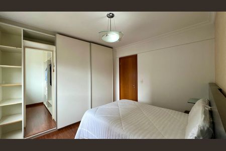 Apartamento à venda com 125m², 4 quartos e 3 vagasquarto 
