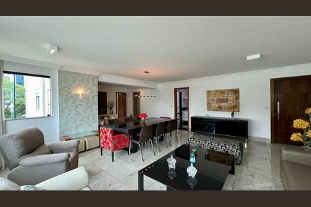 sala  de apartamento à venda com 4 quartos, 125m² em Funcionários, Belo Horizonte
