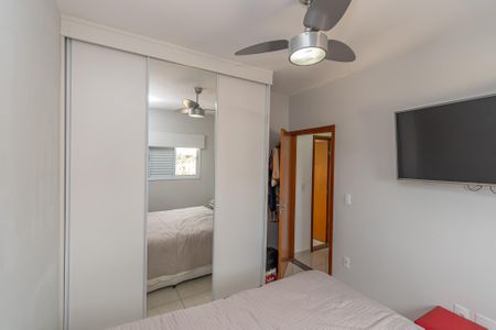 Apartamento para alugar com 58m², 2 quartos e 2 vagasQuarto 2