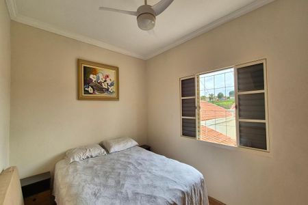 Casa à venda com 250m², 6 quartos e 3 vagasQuarto 1