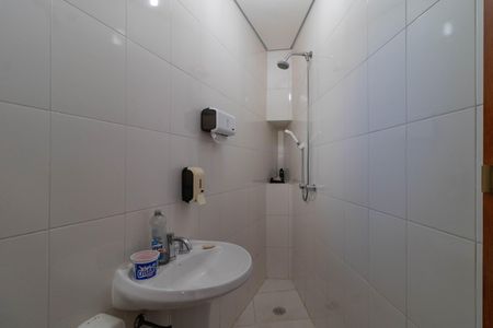 Casa à venda com 215m², 4 quartos e 2 vagasBanheiro do Escritório