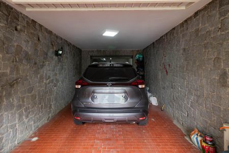 Casa à venda com 215m², 4 quartos e 2 vagasGaragem