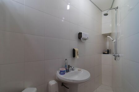 Casa à venda com 215m², 4 quartos e 2 vagasBanheiro do Escritório