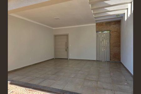 Casa à venda com 4 quartos, 280m² em Vila Hollândia, Campinas