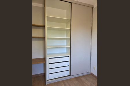 Casa à venda com 4 quartos, 280m² em Vila Hollândia, Campinas