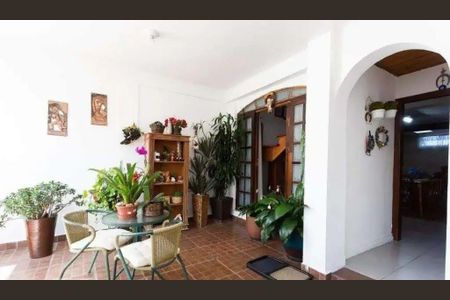 Casa à venda com 3 quartos, 200m² em Parque Terra Nova, São Bernardo do Campo