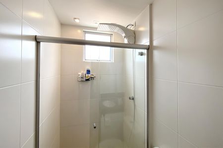 Apartamento à venda com 88m², 3 quartos e 2 vagas Apartamento à venda com 88m², 3 quartos e 2 vagasBanheiro da Suíte 1