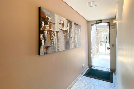 Apartamento à venda com 88m², 3 quartos e 2 vagas Apartamento à venda com 88m², 3 quartos e 2 vagasÁrea comum - Hall