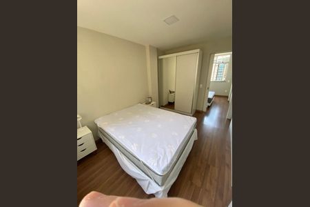 Apartamento à venda com 2 quartos, 60m² em Centro, Niterói