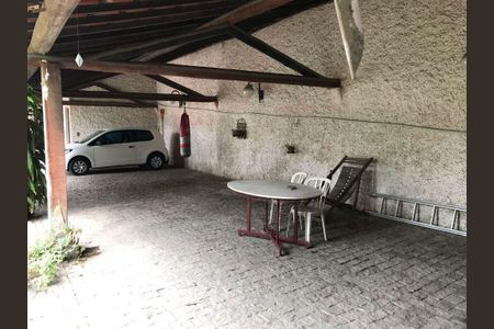 Casa à venda com 4 quartos, 398m² em Itaipu, Niterói