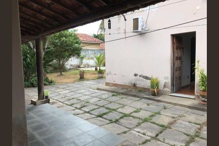 Casa à venda com 4 quartos, 398m² em Itaipu, Niterói