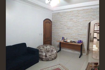 Casa à venda com 3 quartos, 186m² em Jardim Sarah, São Paulo
