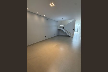 Sala de casa à venda com 3 quartos, 140m² em Alto da Mooca, São Paulo