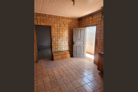 Casa à venda com 2 quartos, 225m² em Parque Maria Luiza, São Paulo