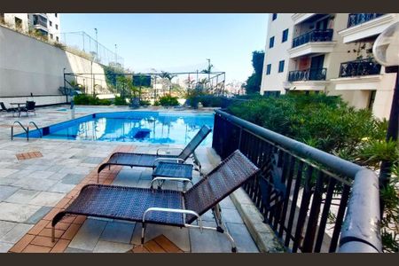 Apartamento à venda com 3 quartos, 74m² em Jardim Peri Peri, São Paulo