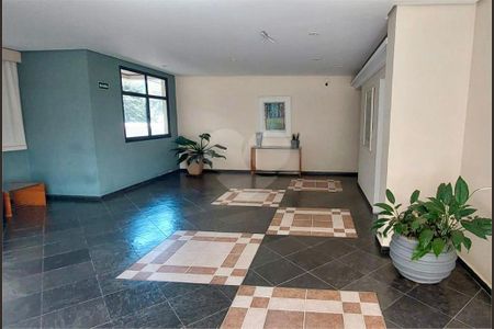 Apartamento à venda com 3 quartos, 74m² em Jardim Peri Peri, São Paulo