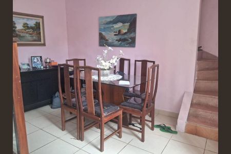 Casa à venda com 5 quartos, 90m² em Santa Rosa, Niterói