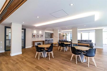 Apartamento à venda com 2 quartos, 60m² em Ferreira, São Paulo