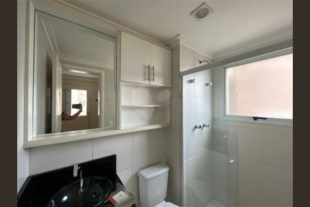 Apartamento à venda com 3 quartos, 71m² em Jardim Maria Rosa, Taboão da Serra