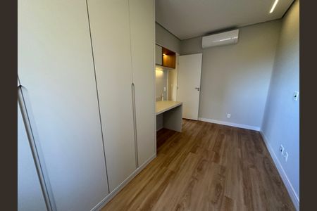 Apartamento à venda com 70m², 3 quartos e 1 vagaQuarto 2