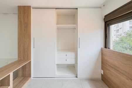 Studio para alugar com 45m², 1 quarto e 1 vagaQuarto - Armários