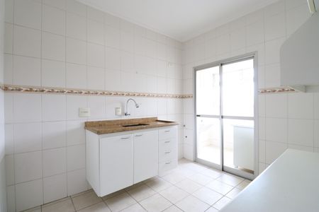 Apartamento para alugar com 70m², 2 quartos e 2 vagasCozinha e Área de Serviço