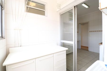 Apartamento para alugar com 70m², 2 quartos e 2 vagasCozinha e Área de Serviço