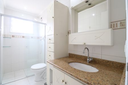 Apartamento para alugar com 70m², 2 quartos e 2 vagasBanheiro Social