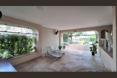 Apartamento para alugar com 70m², 2 quartos e 2 vagasÁrea comum