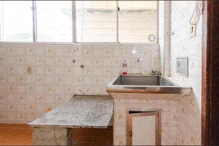 Apartamento à venda com 140m², 3 quartos e 2 vagas Apartamento à venda com 140m², 3 quartos e 2 vagasÁrea de serviço