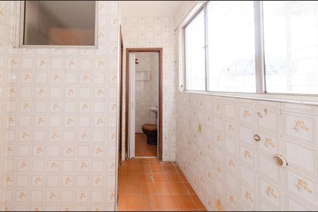 Apartamento à venda com 140m², 3 quartos e 2 vagas Apartamento à venda com 140m², 3 quartos e 2 vagasÁrea de serviço