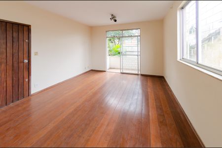 Apartamento à venda com 140m², 3 quartos e 2 vagas Apartamento à venda com 140m², 3 quartos e 2 vagasSala