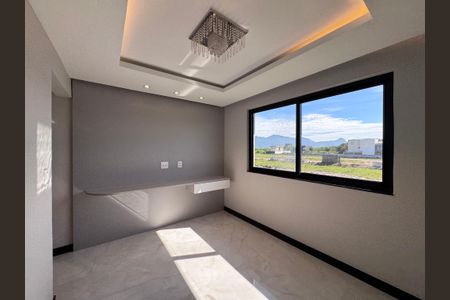 Casa de condomínio para alugar com 300m², 5 quartos e 3 vagas Casa de condomínio para alugar com 300m², 5 quartos e 3 vagasSuíte 2