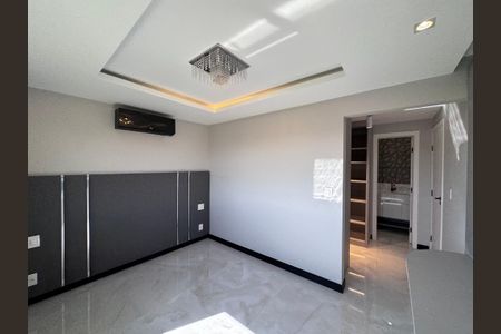 Casa de condomínio para alugar com 300m², 5 quartos e 3 vagas Casa de condomínio para alugar com 300m², 5 quartos e 3 vagasSuíte 2