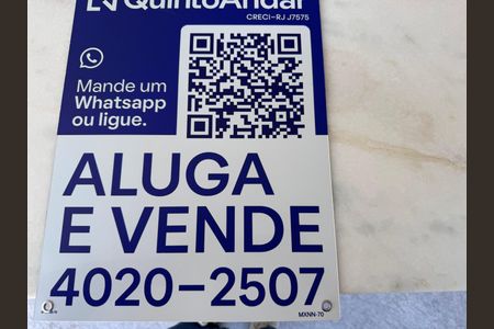 Casa de condomínio para alugar com 300m², 5 quartos e 3 vagas