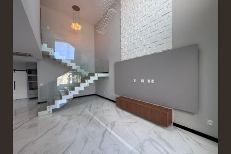 Casa de condomínio para alugar com 300m², 5 quartos e 3 vagas Casa de condomínio para alugar com 300m², 5 quartos e 3 vagasSala