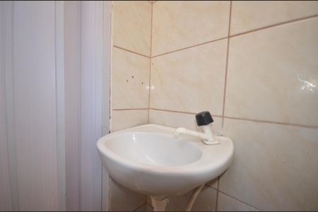 Casa para alugar com 23m², 1 quarto e sem vagaBanheiro