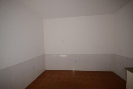 Sala Quarto  de casa para alugar com 1 quarto, 23m² em Marechal Hermes, Rio de Janeiro