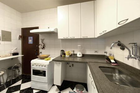 Apartamento à venda com 157m², 3 quartos e 2 vagas Apartamento à venda com 157m², 3 quartos e 2 vagasCozinha