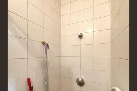 Apartamento à venda com 157m², 3 quartos e 2 vagas Apartamento à venda com 157m², 3 quartos e 2 vagasBanheiro de serviço