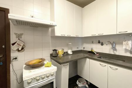 Apartamento à venda com 157m², 3 quartos e 2 vagas Apartamento à venda com 157m², 3 quartos e 2 vagasCozinha