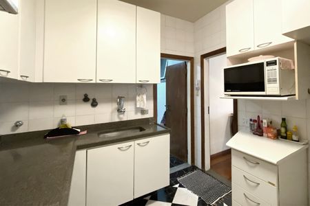 Apartamento à venda com 157m², 3 quartos e 2 vagas Apartamento à venda com 157m², 3 quartos e 2 vagasCozinha