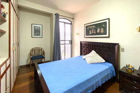 Apartamento à venda com 157m², 3 quartos e 2 vagas Apartamento à venda com 157m², 3 quartos e 2 vagasSuite 1