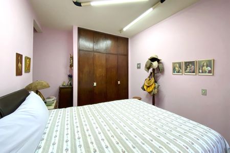 Apartamento à venda com 157m², 3 quartos e 2 vagas Apartamento à venda com 157m², 3 quartos e 2 vagasQuarto 2