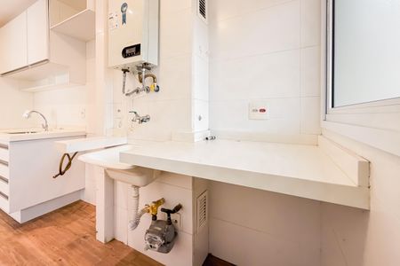 Apartamento para alugar com 117m², 2 quartos e 1 vagaÁrea de Serviço